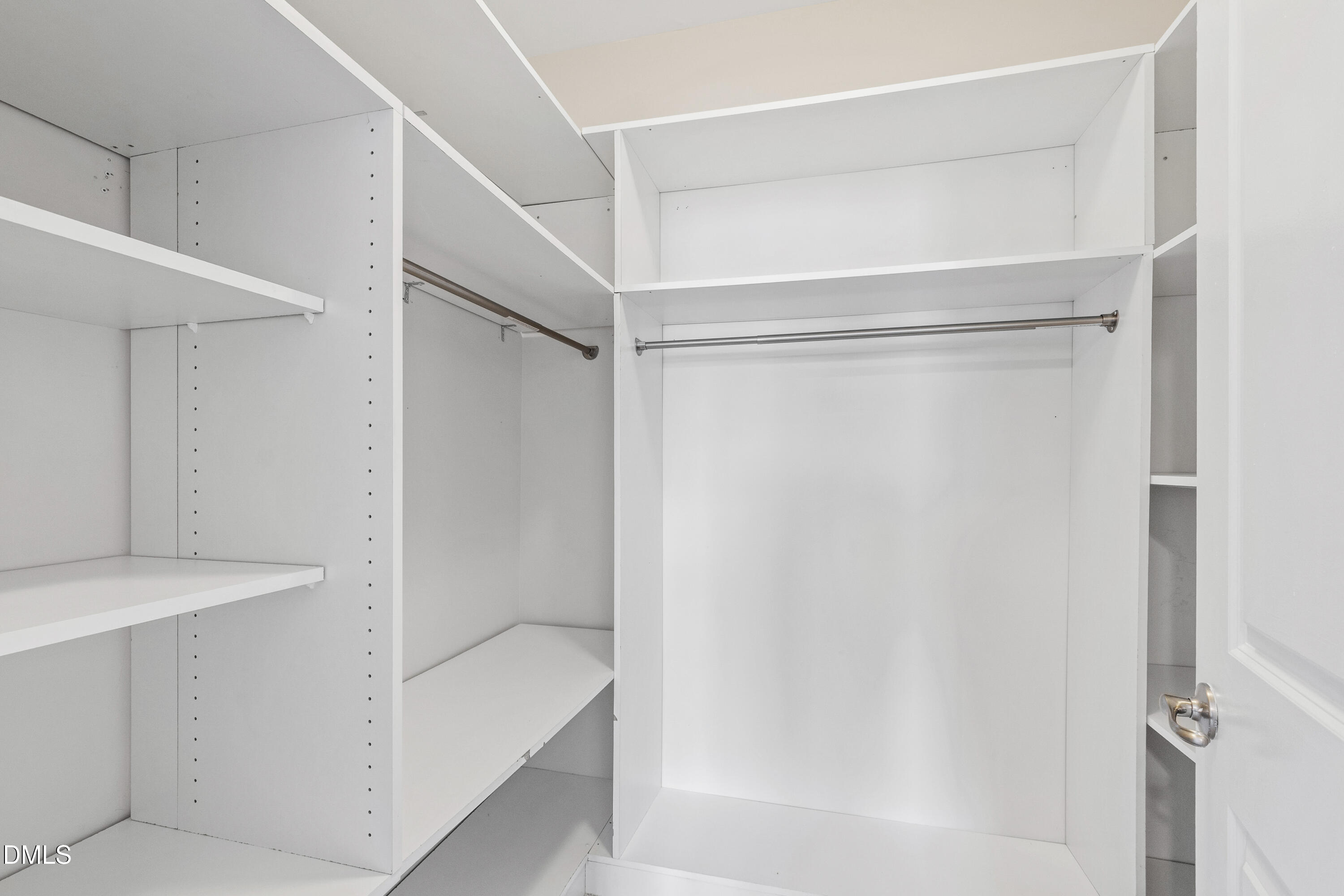 646 Berry Chase Way Cary, NC 27519 - Photo 34 of 43 Berry (36)