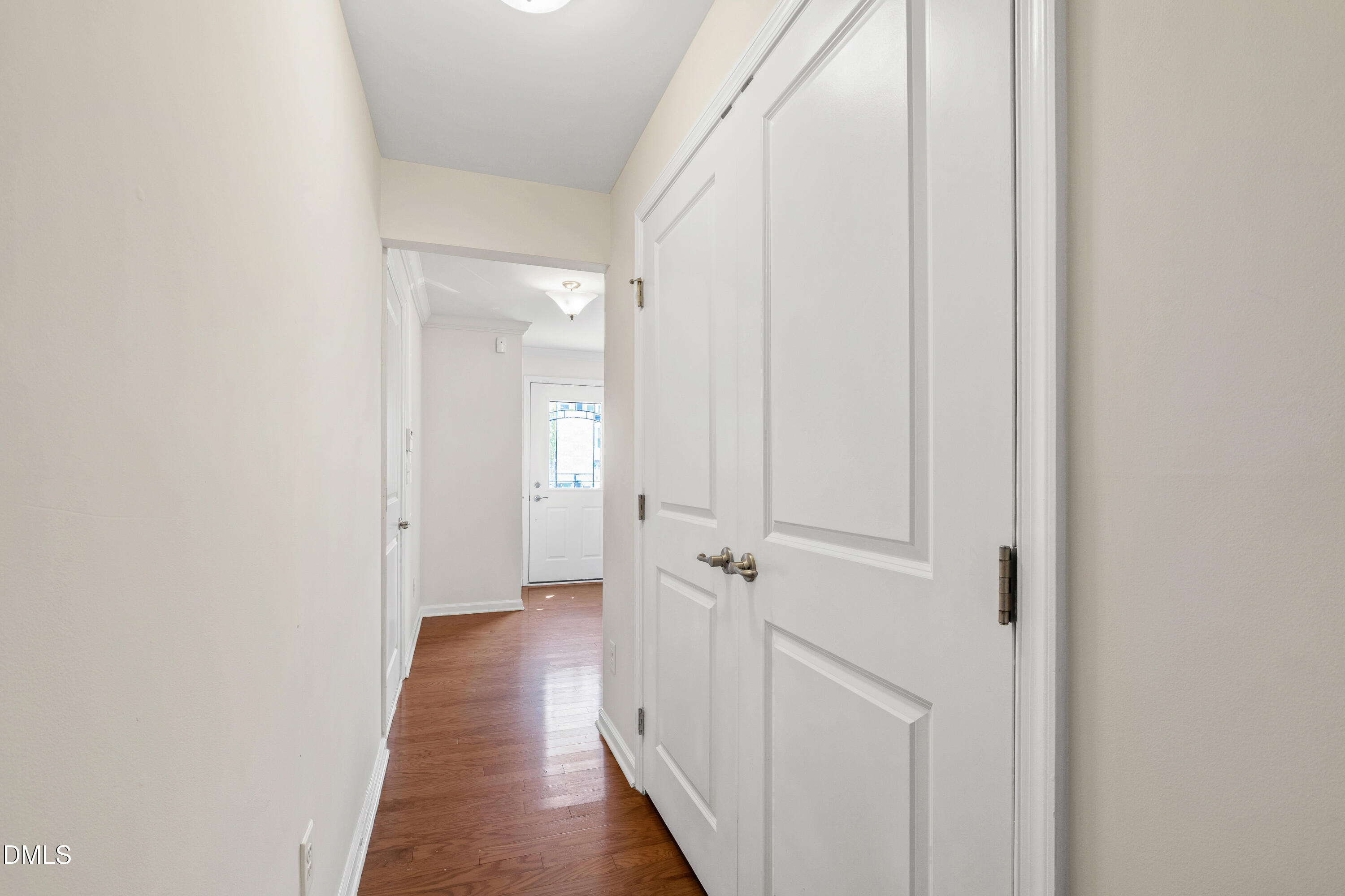 646 Berry Chase Way Cary, NC 27519 - Photo 4 of 43 Berry (6)