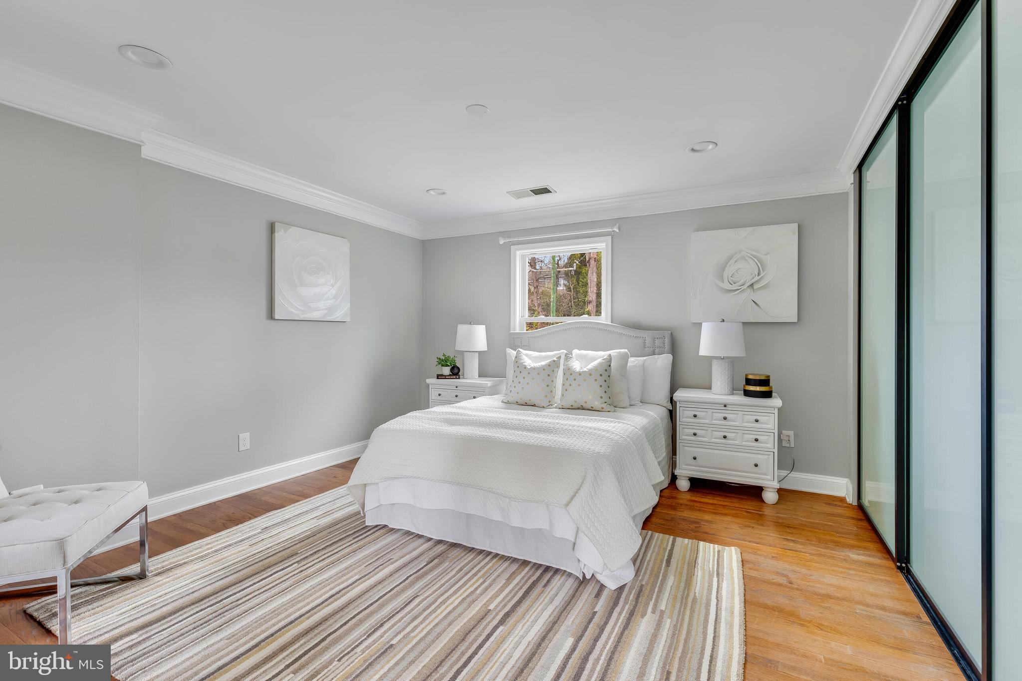 2400 South Arlington Ridge Road Arlington, VA 22202 - Photo 14 of 39