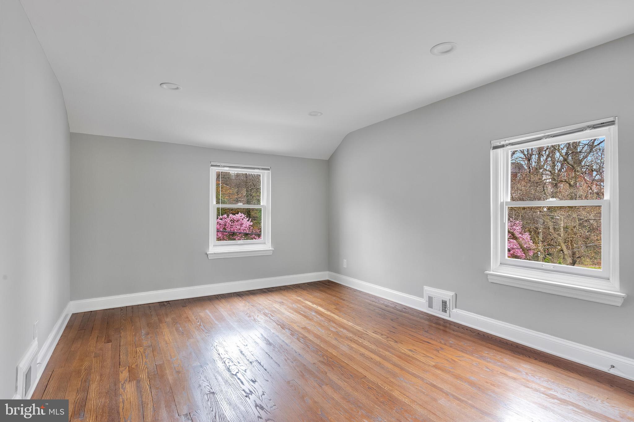 2400 South Arlington Ridge Road Arlington, VA 22202 - Photo 24 of 39