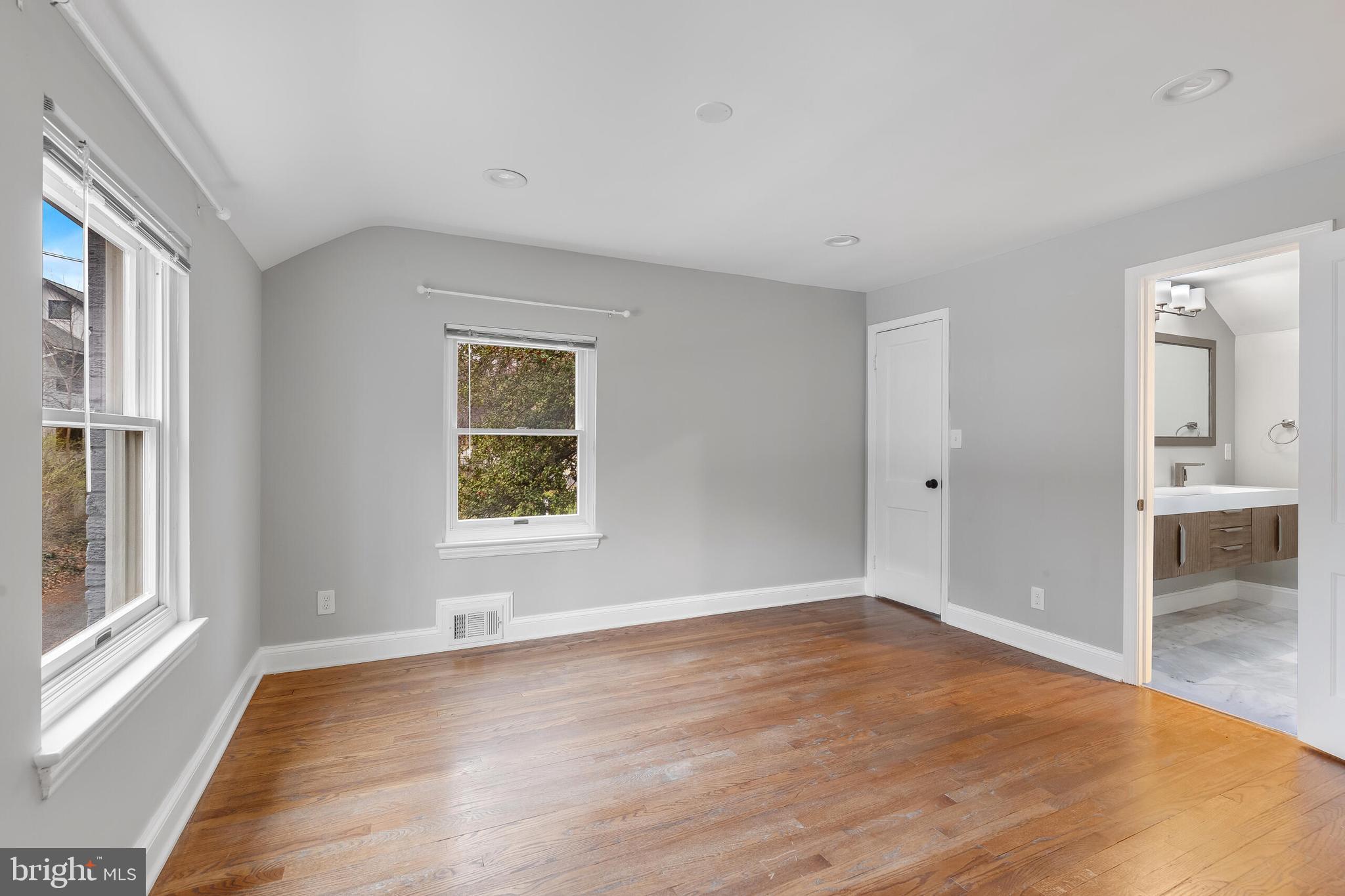 2400 South Arlington Ridge Road Arlington, VA 22202 - Photo 28 of 39