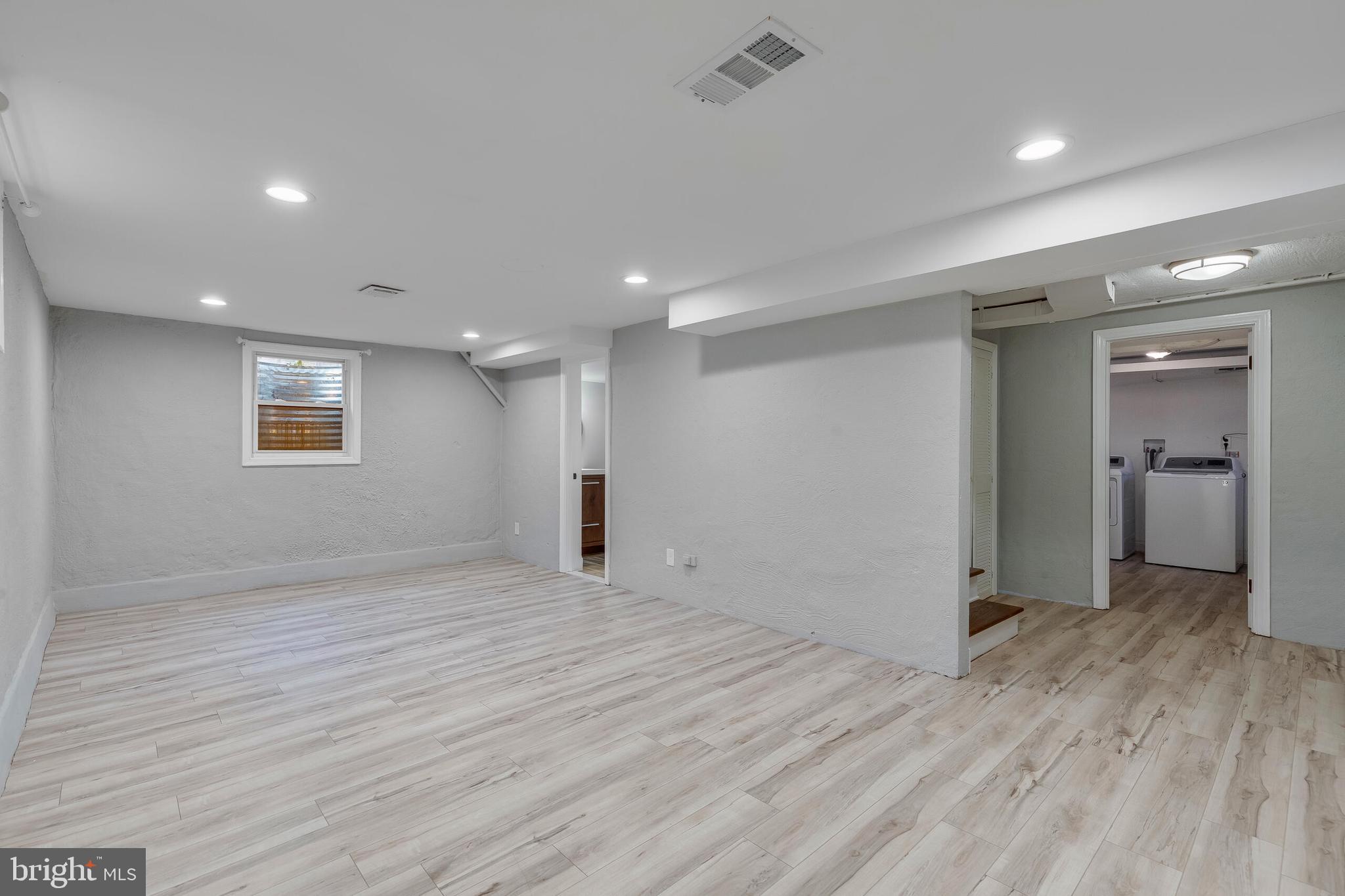 2400 South Arlington Ridge Road Arlington, VA 22202 - Photo 34 of 39