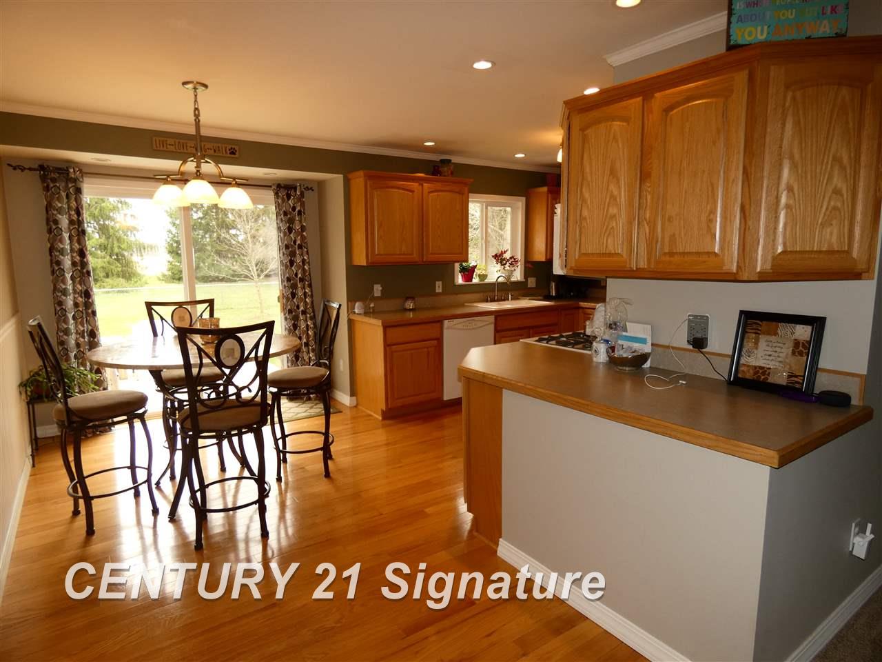 12232 West Mount Morris Road Flushing, MI 48433 - Photo 5 of 27