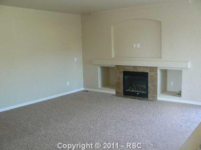 2325 Reed Grass Way Colorado Springs, CO 80915 - Photo 6 of 9