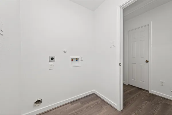 a view of a backyard with plants