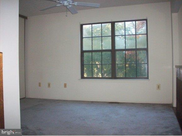 1 Lucerne Lane Manahawkin, NJ 08050 - Photo 10 of 16 Gallery Image 10
