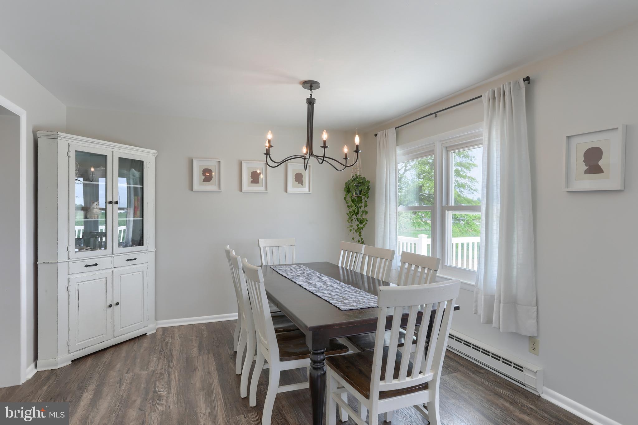 1811 Sheaffer Road Elizabethtown, PA 17022 - Photo 12 of 39