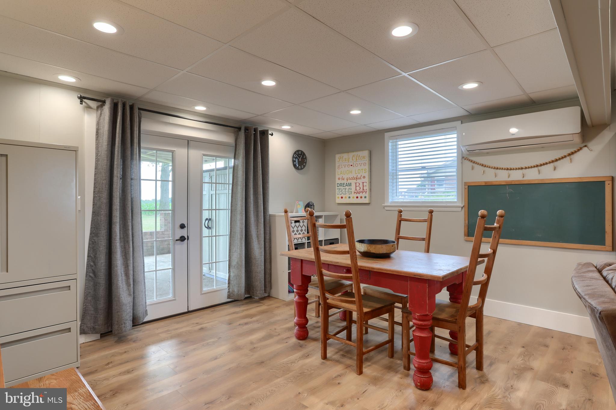 1811 Sheaffer Road Elizabethtown, PA 17022 - Photo 22 of 39