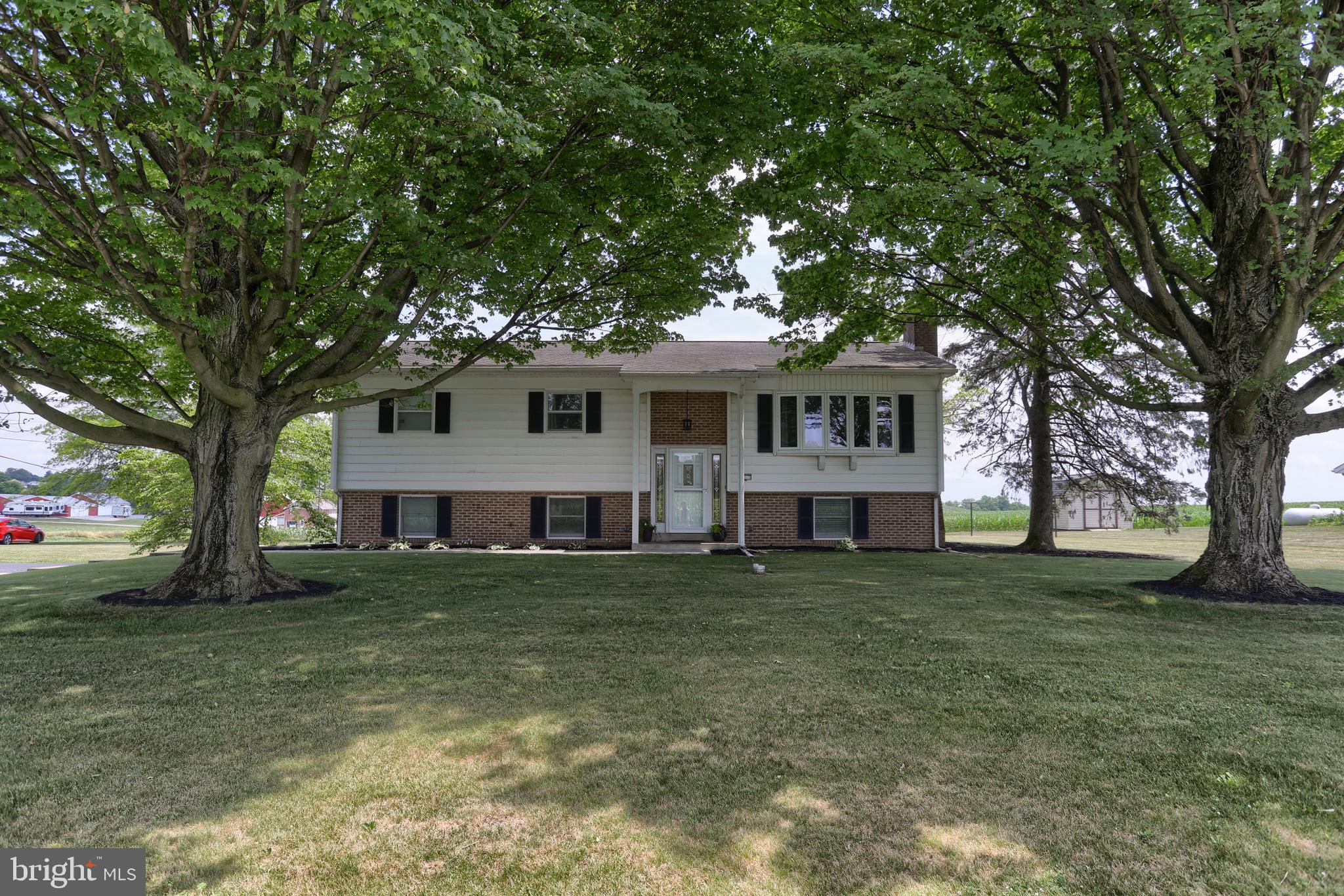 1811 Sheaffer Road Elizabethtown, PA 17022 - Photo 26 of 39