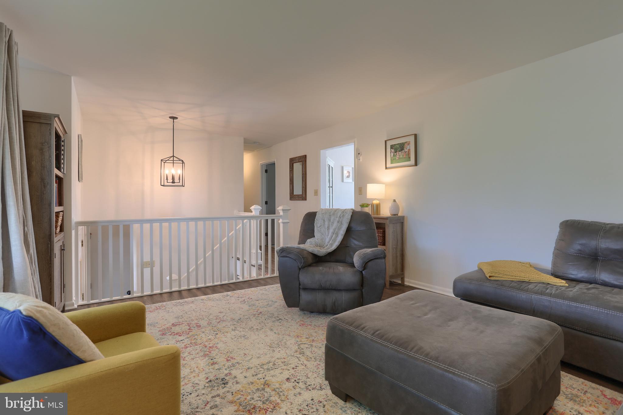 1811 Sheaffer Road Elizabethtown, PA 17022 - Photo 6 of 39