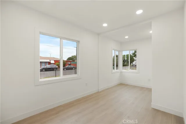 $840,000 | 15004-15006 South Lime Avenue, Compton, CA 90221