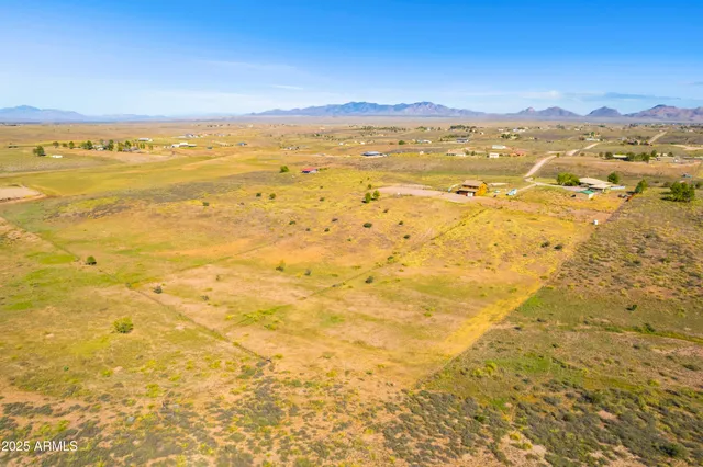 $1,190,000 | 26-36 Colt Trail, Sonoita, AZ 85637