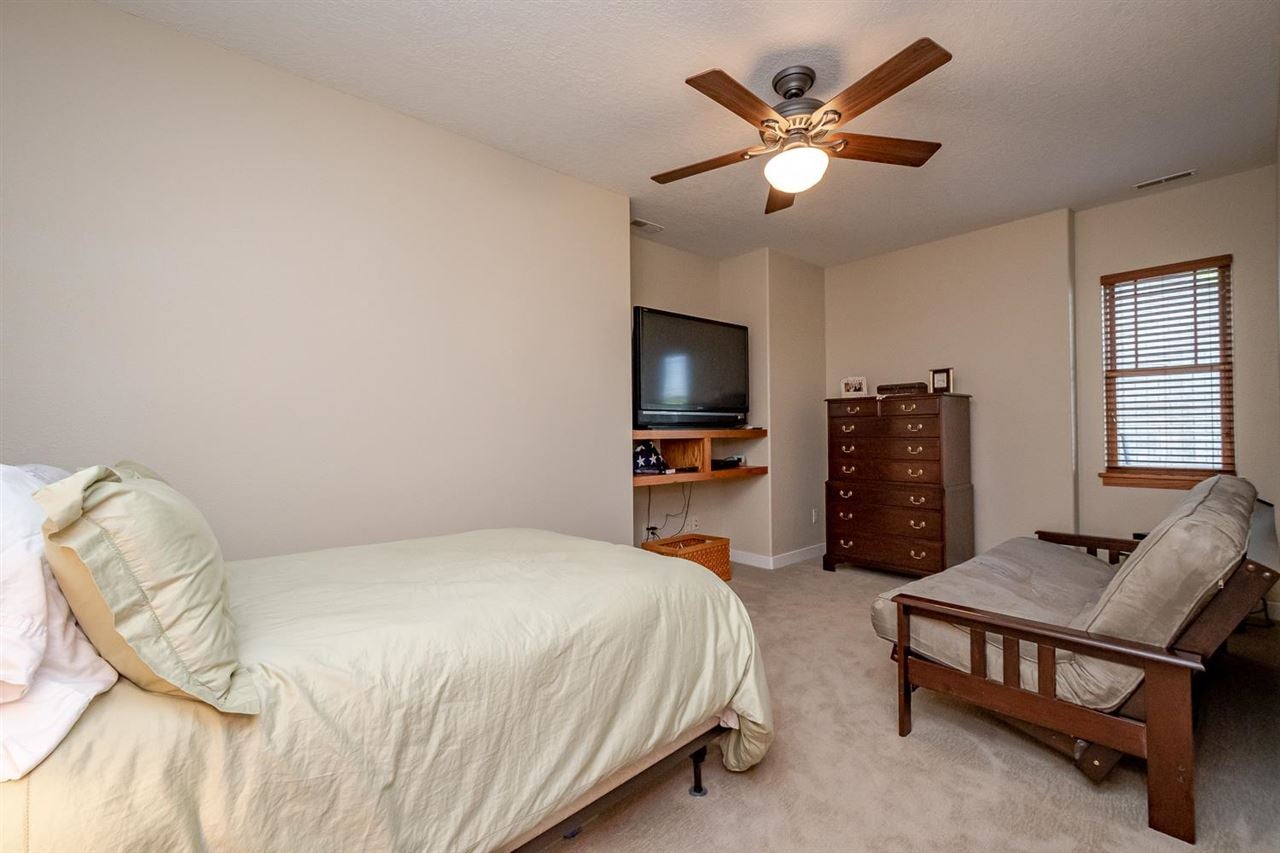 3128 EastView Cir Drive Riverside, IA 52327 - Photo 29 of 44 Gallery Image 29