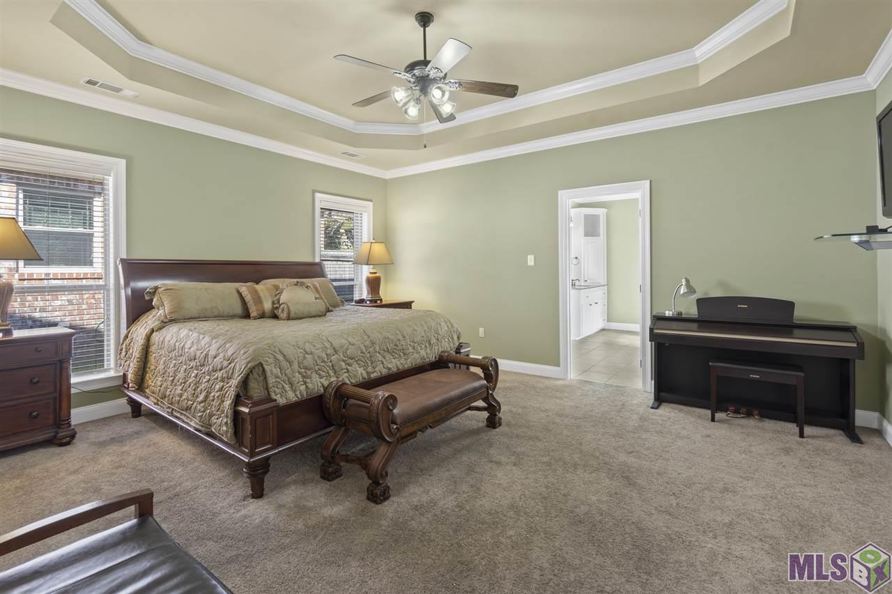 8823 Foxgate Drive Baton Rouge, LA 70809 - Photo 13 of 24 Gallery Image 13