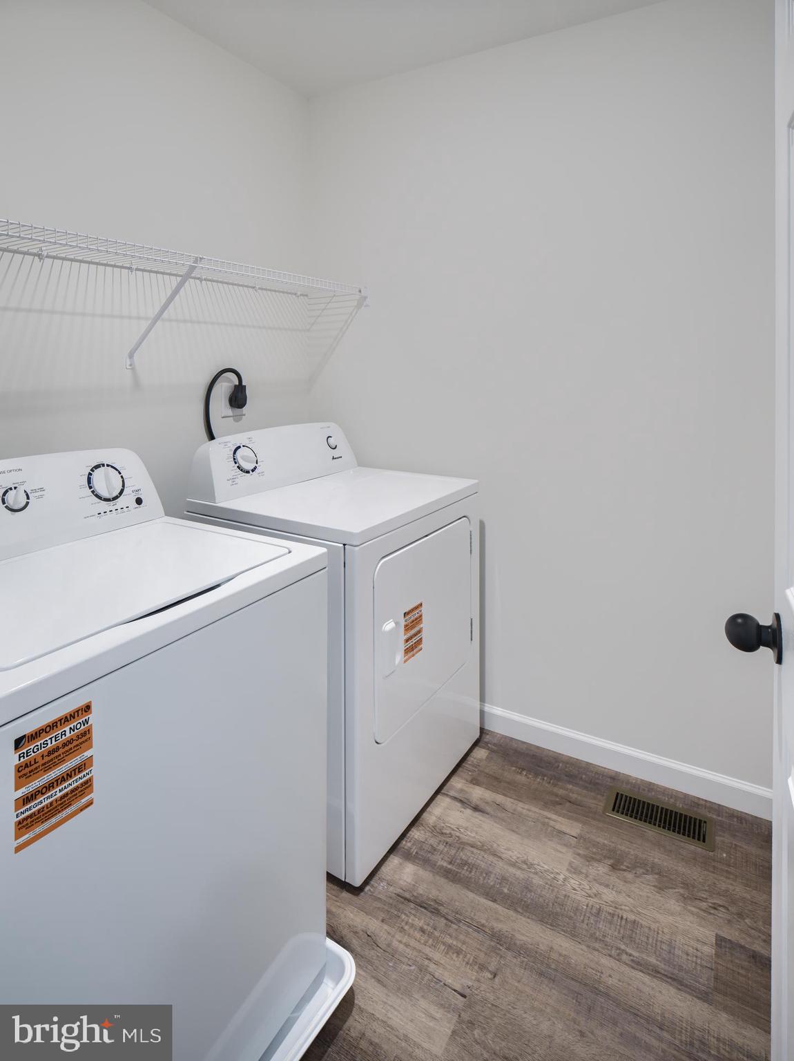 307 Boxwood Drive Windsor, PA 17366 - Photo 28 of 43 a utility room with dryer and washer