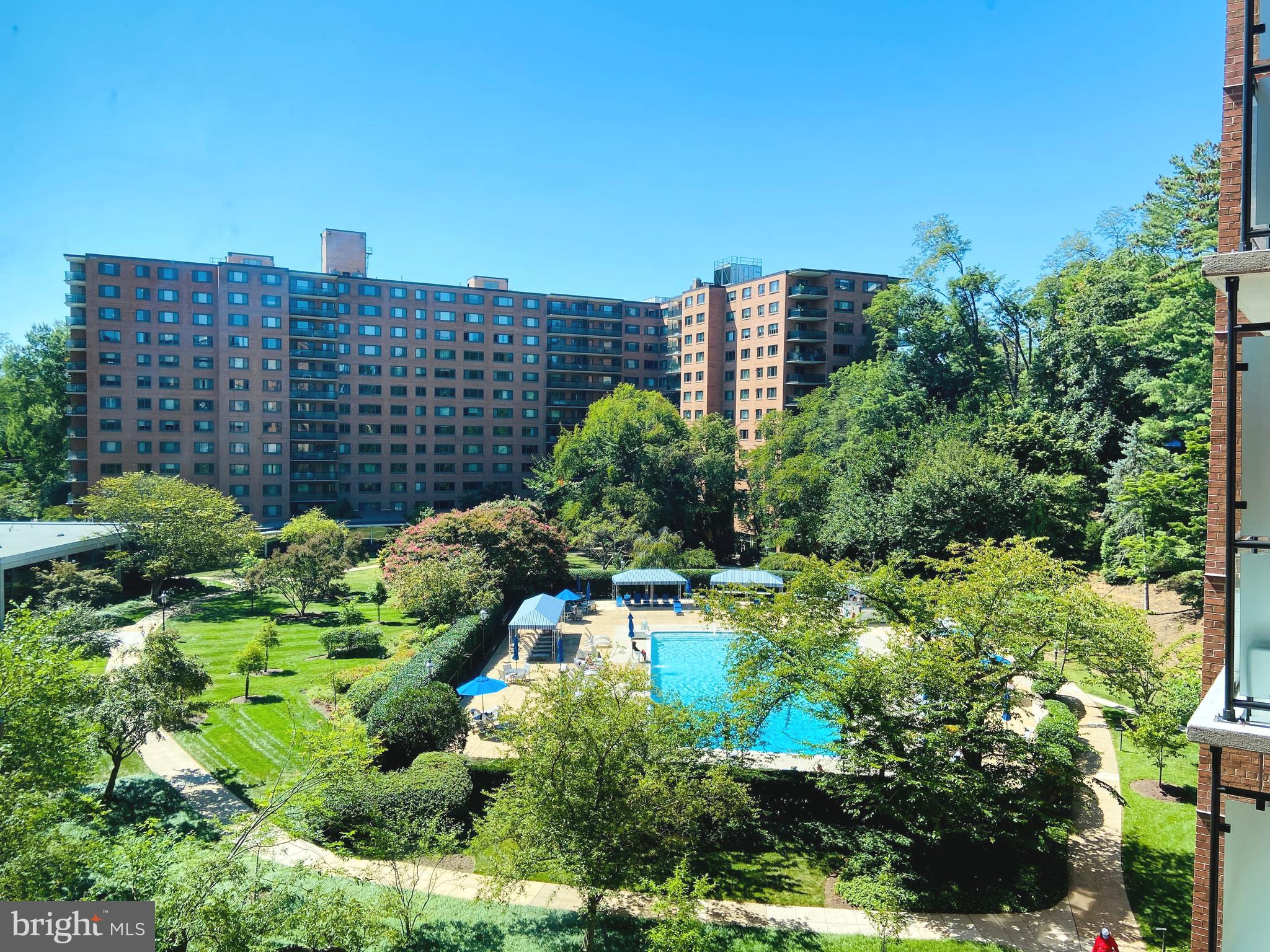 4201 Cathedral Avenue Northwest, Unit 622E Washington, DC 20016 - Photo 32 of 34 a view of a city