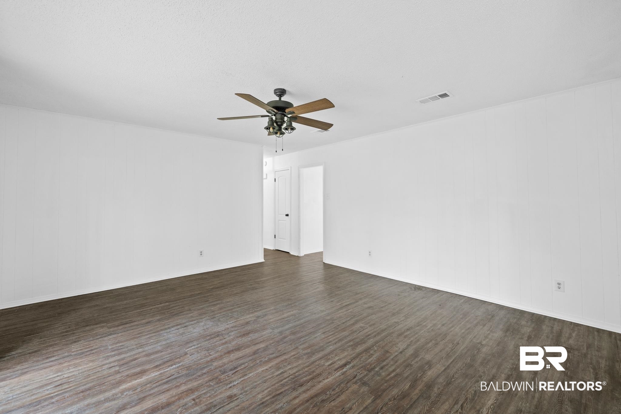 5716 Post Oak Court Mobile, AL 36609 - Photo 8 of 23 Great Room