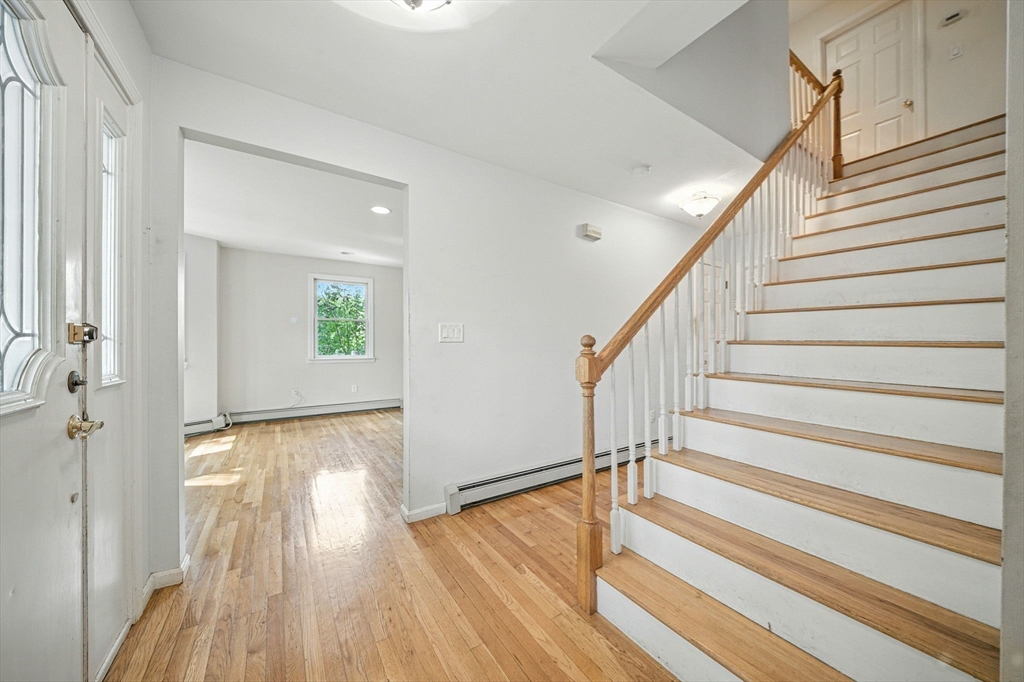 20 Tarleton Road Boston, MA 02132 - Photo 13 of 33