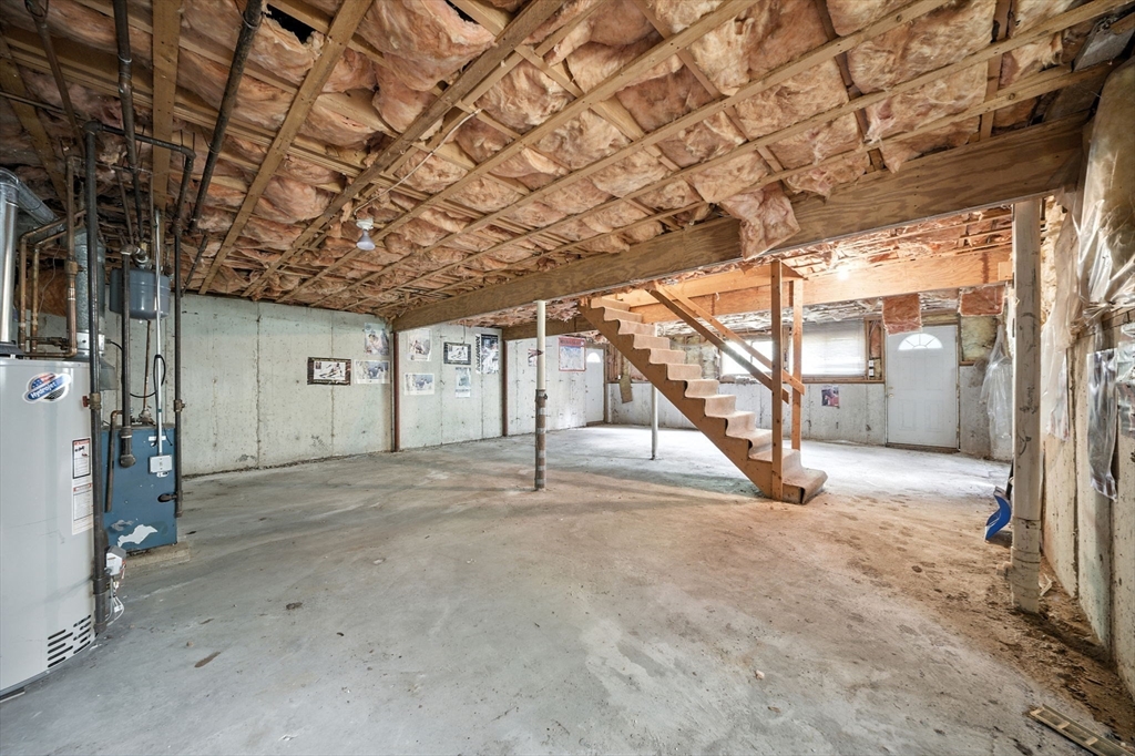 20 Tarleton Road Boston, MA 02132 - Photo 25 of 33