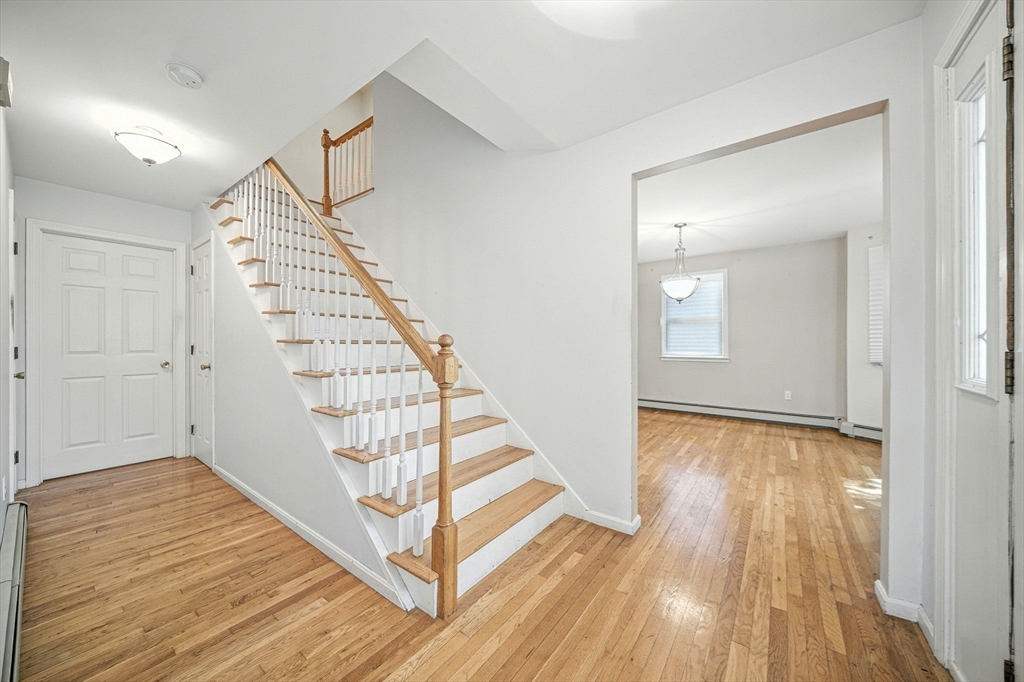 20 Tarleton Road Boston, MA 02132 - Photo 10 of 33