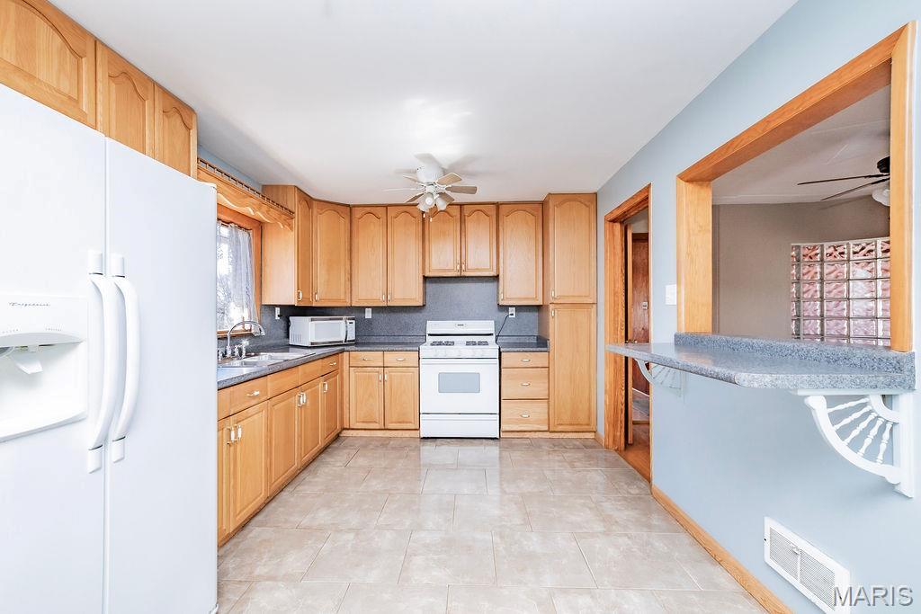 305 Main Street Herculaneum, MO 63048 - Photo 5 of 40