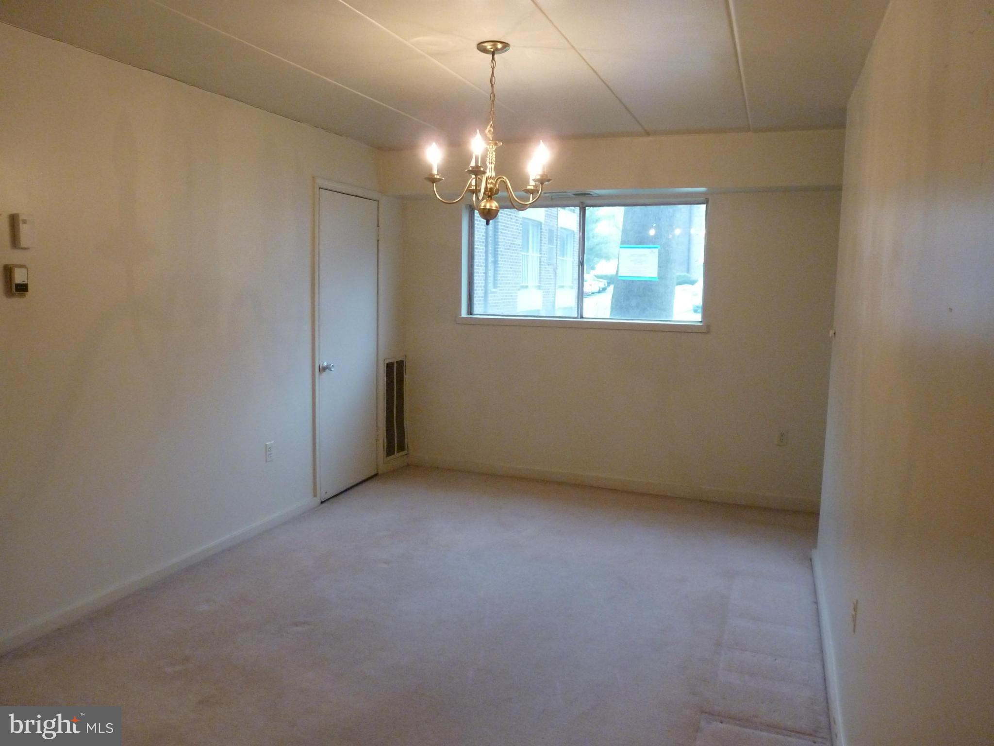 3344 Hewitt Avenue, Unit 76 Silver Spring, MD 20906 - Photo 4 of 20 Dining Room