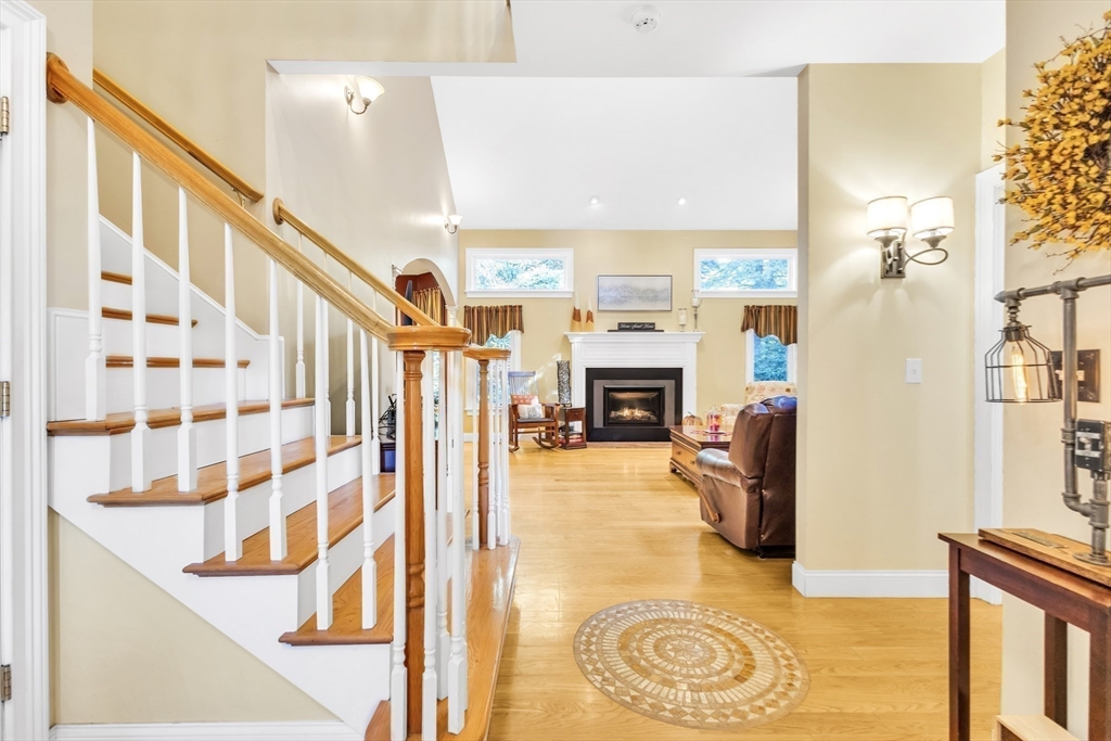 9 Marissa Circle Worcester, MA 01604 - Photo 13 of 40