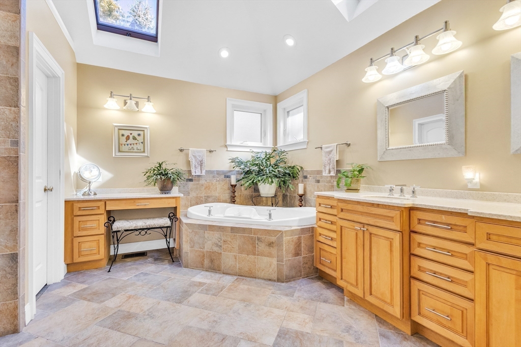 9 Marissa Circle Worcester, MA 01604 - Photo 23 of 40