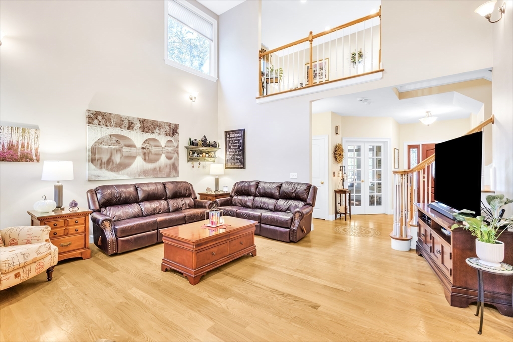 9 Marissa Circle Worcester, MA 01604 - Photo 6 of 40