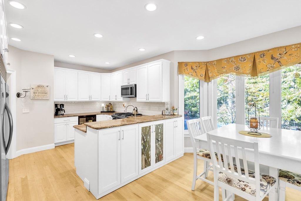 9 Marissa Circle Worcester, MA 01604 - Photo 10 of 40