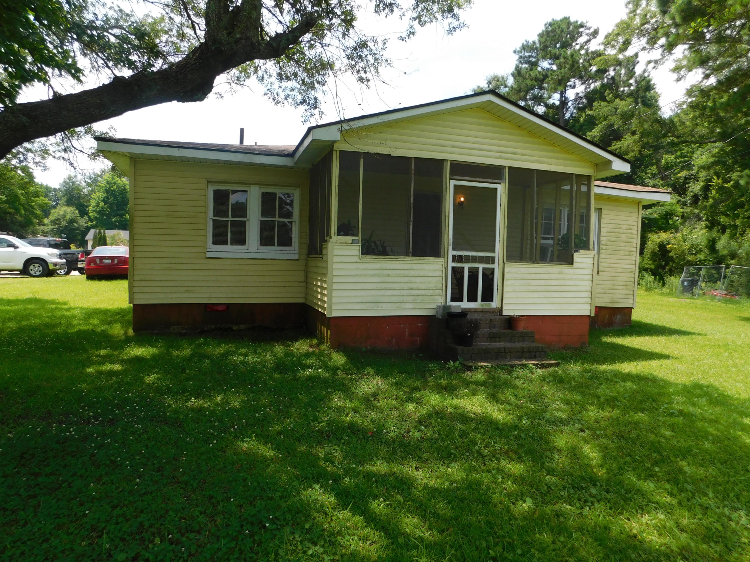 406 Howe Hall Road Goose Creek, SC 29445 - Photo 1 of 11 DSCN0262