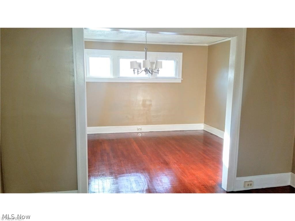 3279 Silsby Road Cleveland, OH 44118 - Photo 7 of 25