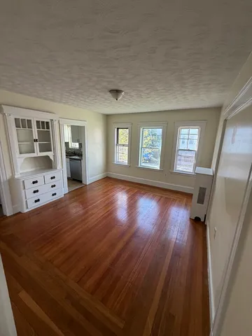 a view of livingroom with hardwood