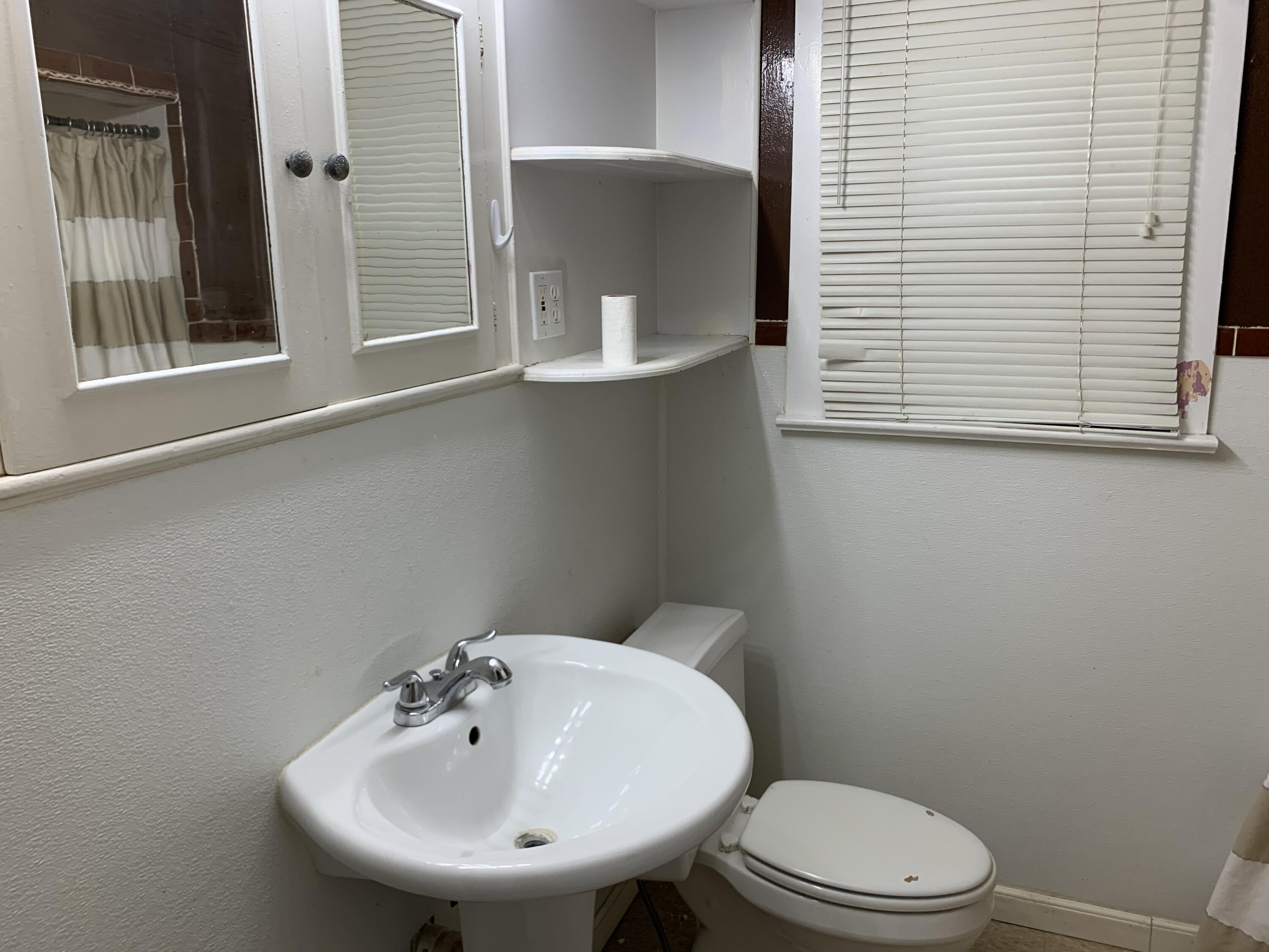 2629 22nd Street Lubbock, TX 79410 - Photo 13 of 18 IMG_0187