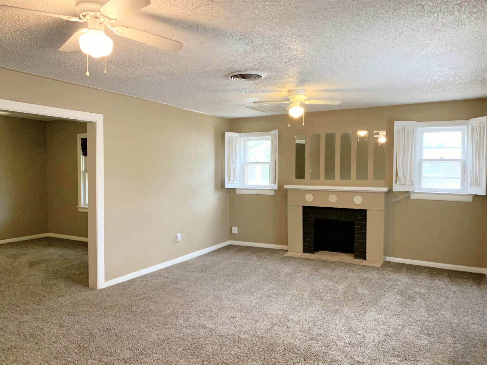 2629 22nd Street Lubbock, TX 79410 - Photo 18 of 18 IMG_0179 (1)