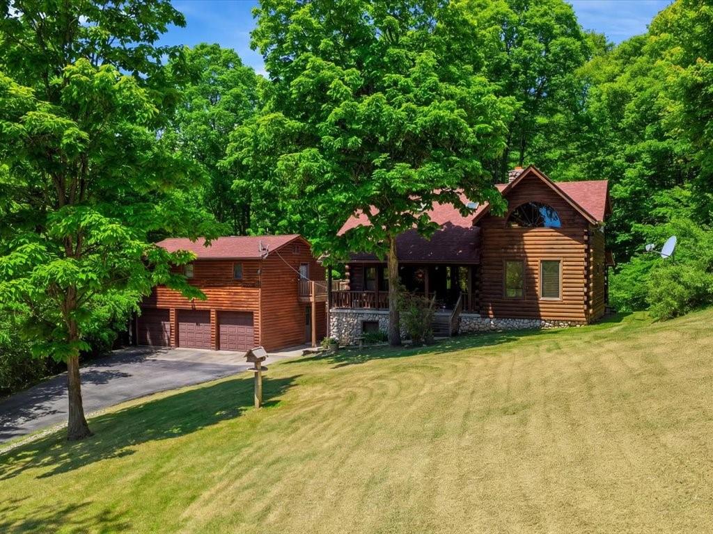 1826 Toms Run Road Holbrook, PA 15341 - Photo 6 of 50 Front of Log Cabin
