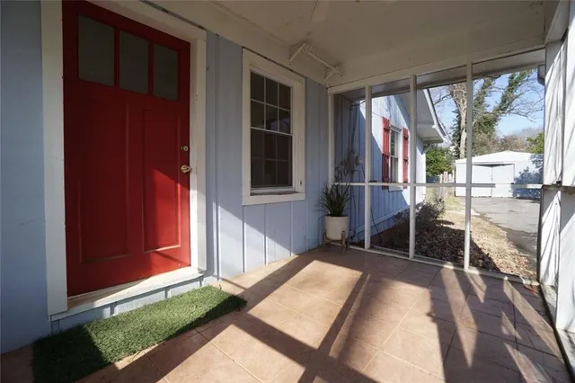 $339,000 | 197 West Dixie Avenue Southeast, Marietta, GA 30008