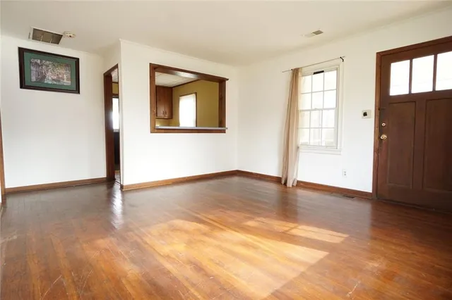 $339,000 | 197 West Dixie Avenue Southeast, Marietta, GA 30008