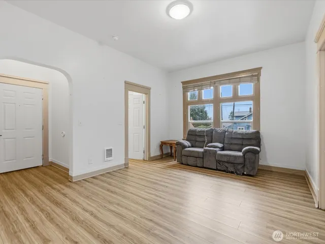 $1,499,000 | 3504 Norton Avenue, Everett, WA 98201