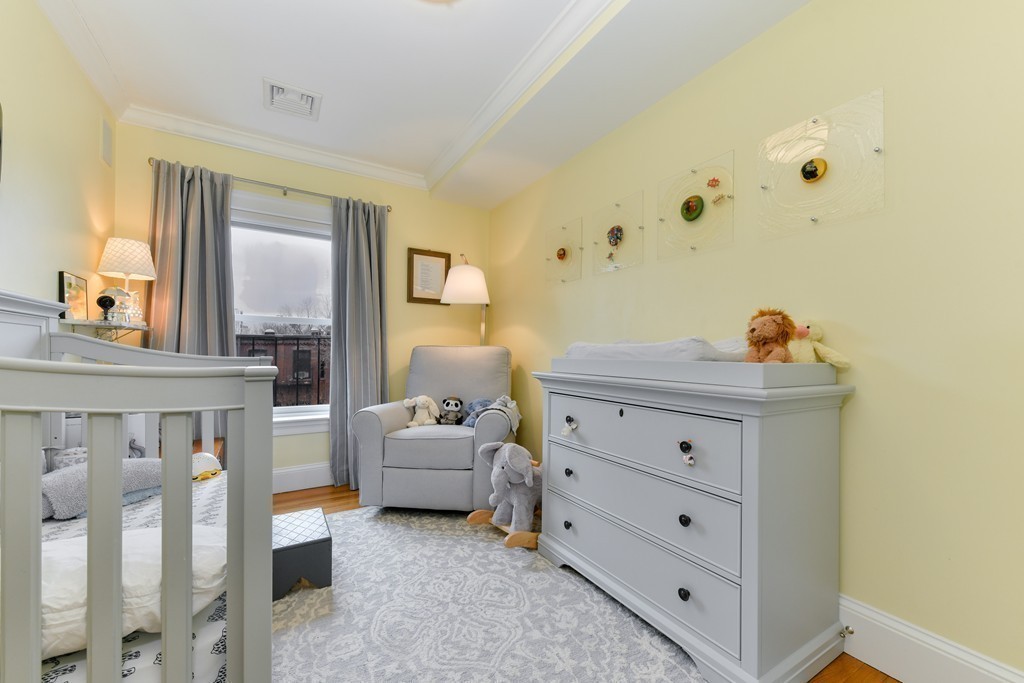 28 Rutland Square, Unit 3 Boston, MA 02118 - Photo 18 of 22