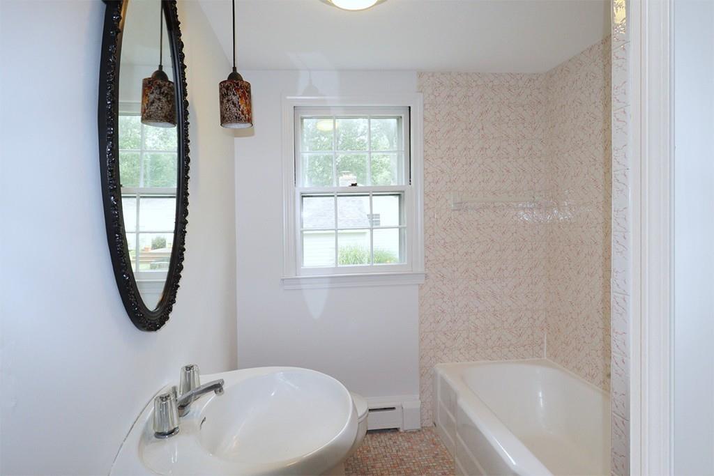 127 Hazardville Road Longmeadow, MA 01106 - Photo 14 of 26 Gallery Image 14