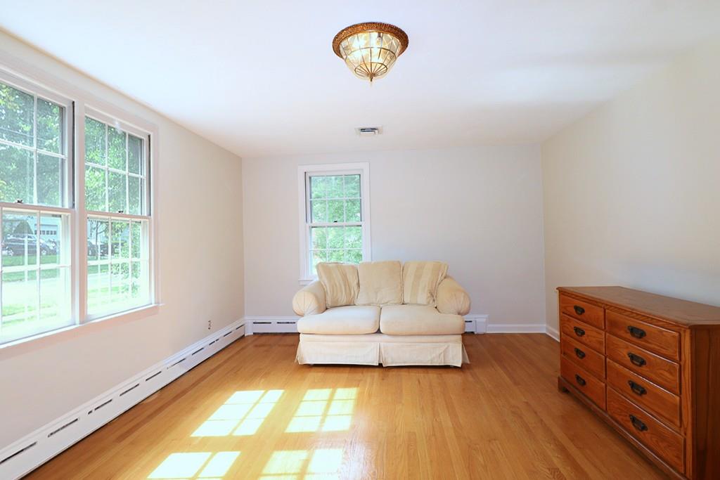 127 Hazardville Road Longmeadow, MA 01106 - Photo 16 of 26 Gallery Image 16