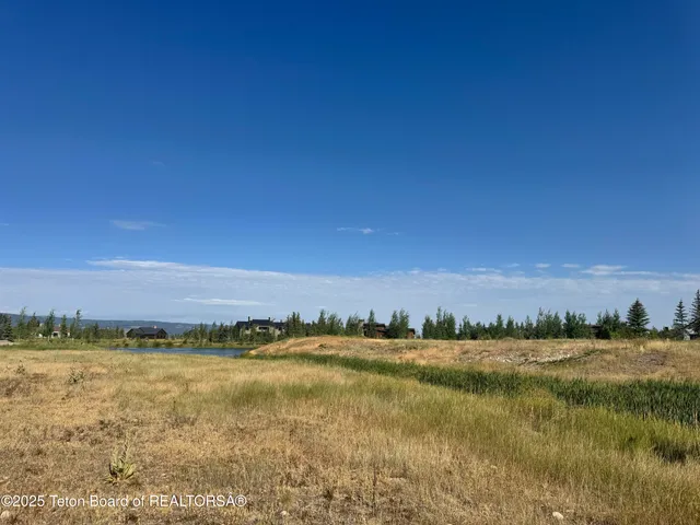 $695,000 | 910 Dusty Maiden Court, Driggs, ID 83422