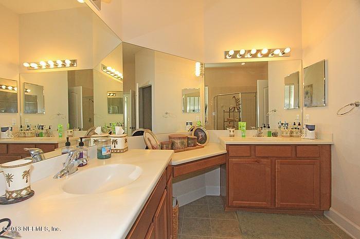 6114 Shadehill Road Jacksonville, FL 32258 - Photo 11 of 20 Double Vanity in Master Bath
