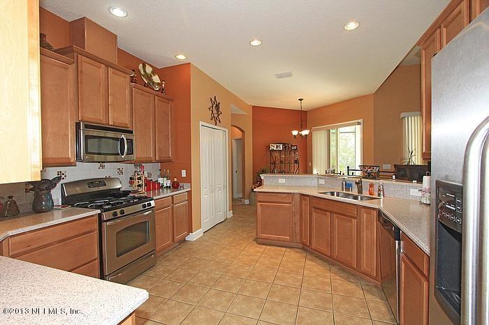 6114 Shadehill Road Jacksonville, FL 32258 - Photo 7 of 20 Kitchen w/ Stainless Appliances