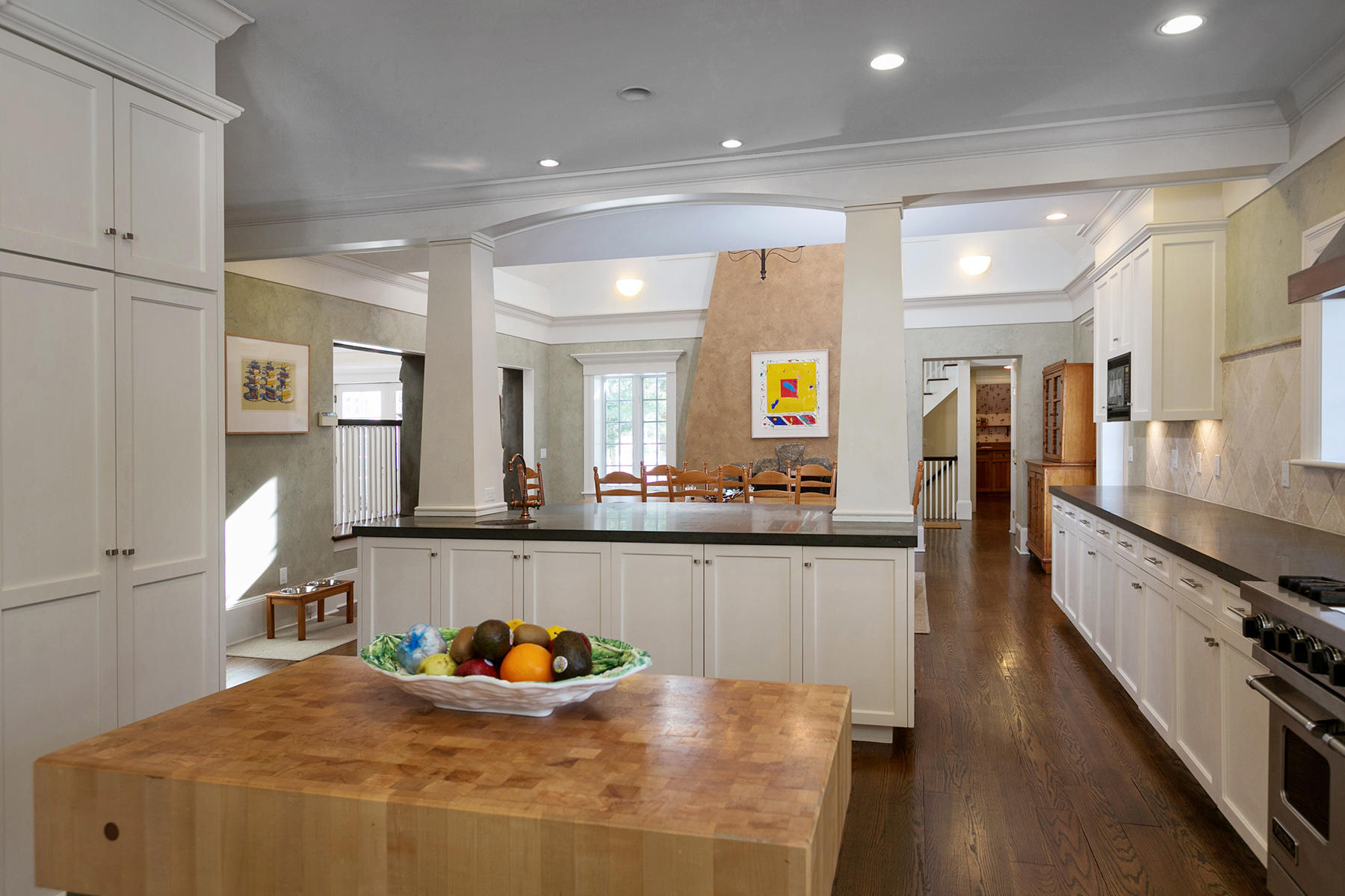 48 Old Farm Road Darien, CT 06820 - Photo 16 of 36 a large kitchen with lots of counter space and stainless steel appliances