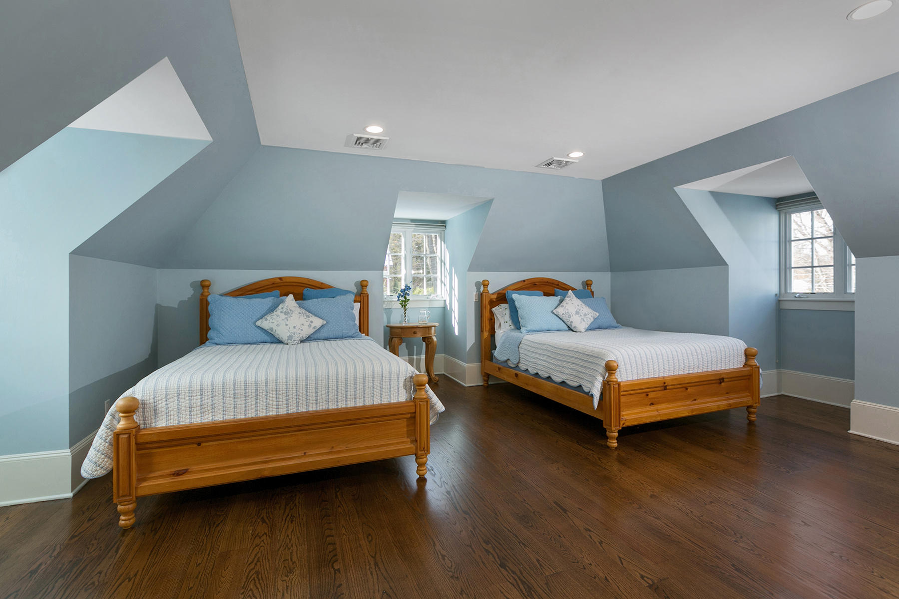 48 Old Farm Road Darien, CT 06820 - Photo 30 of 36 a bedroom with a bed a window and mirror