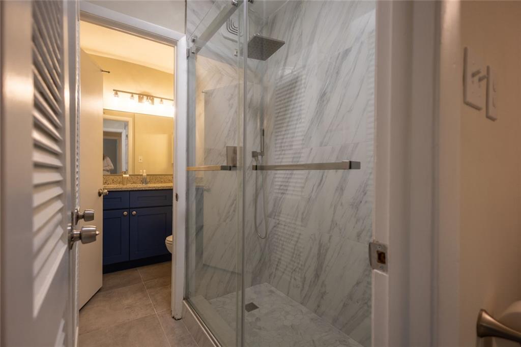 91 Rumson Road Northeast, Unit C37 Atlanta, GA 30305 - Photo 11 of 19