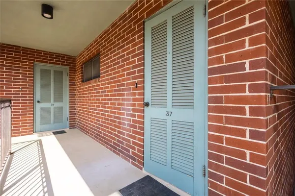 a view of a brick building
