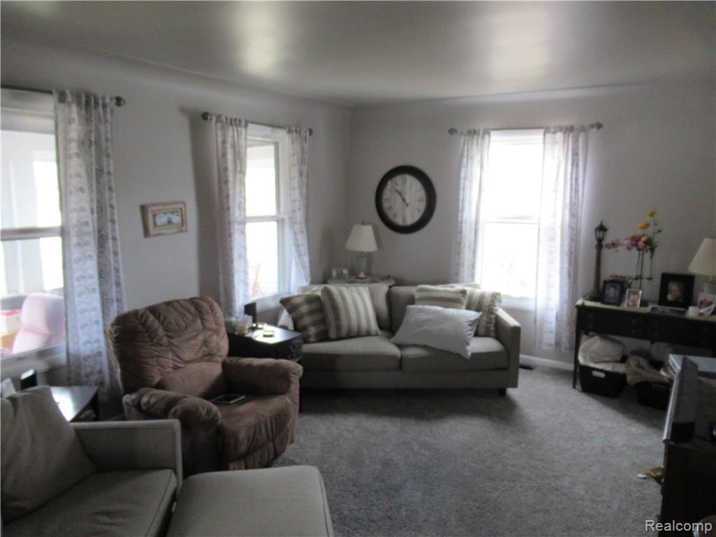 840 North Commerce Road Commerce Township, MI 48382 - Photo 13 of 30 IMG_0476.JPG